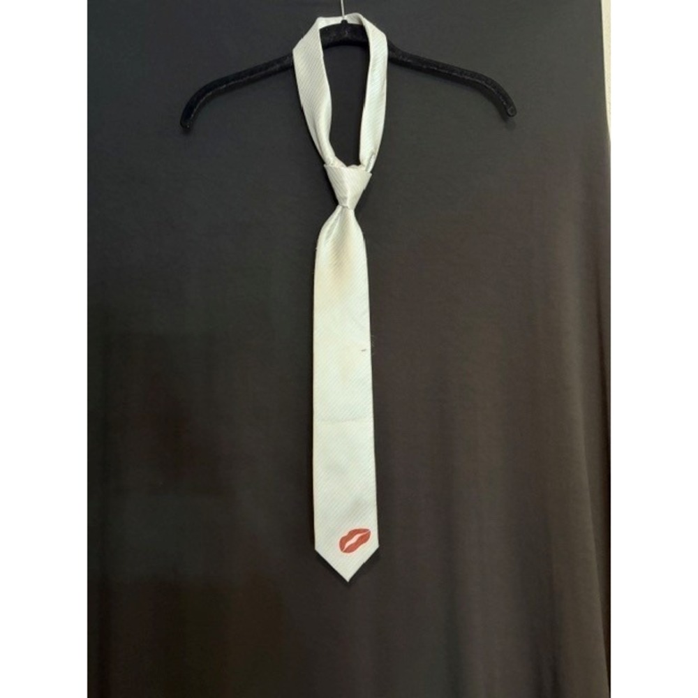 Men's White Lip Logo GoTie Professional Neck Tie OS